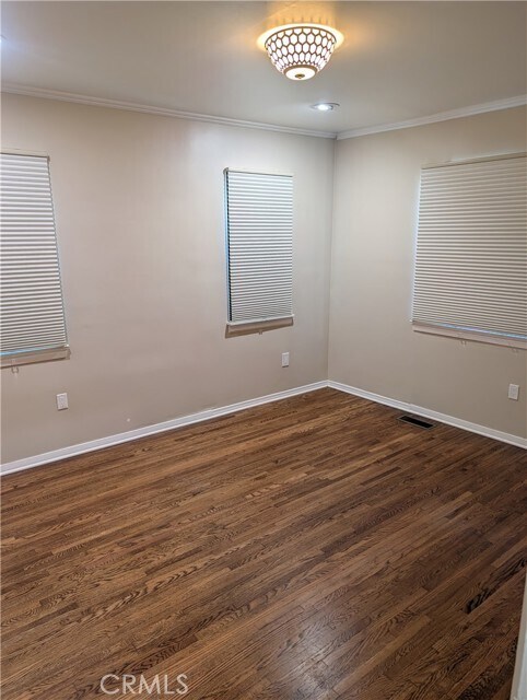 Building Photo - 2609 Birch St