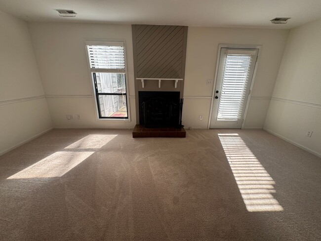 Building Photo - Upgraded 2 Bed | 2.5 Bath Townhome In Cary...