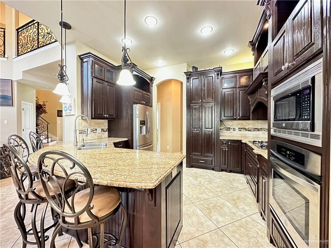 Building Photo - 1208 Rocotillo Ln