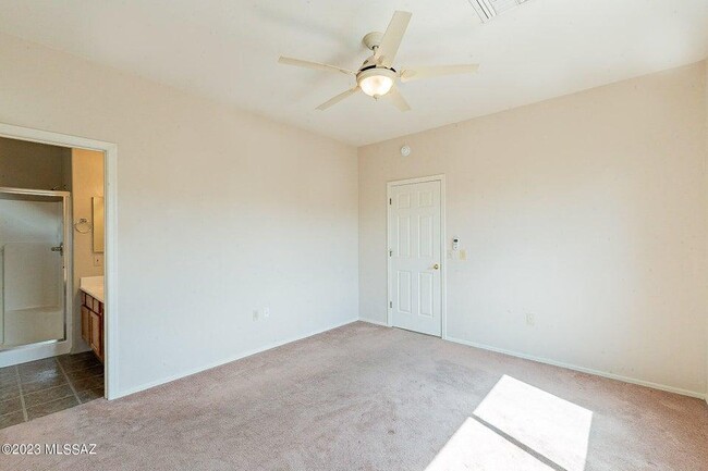 Building Photo - 3781 S Avenida de Encino