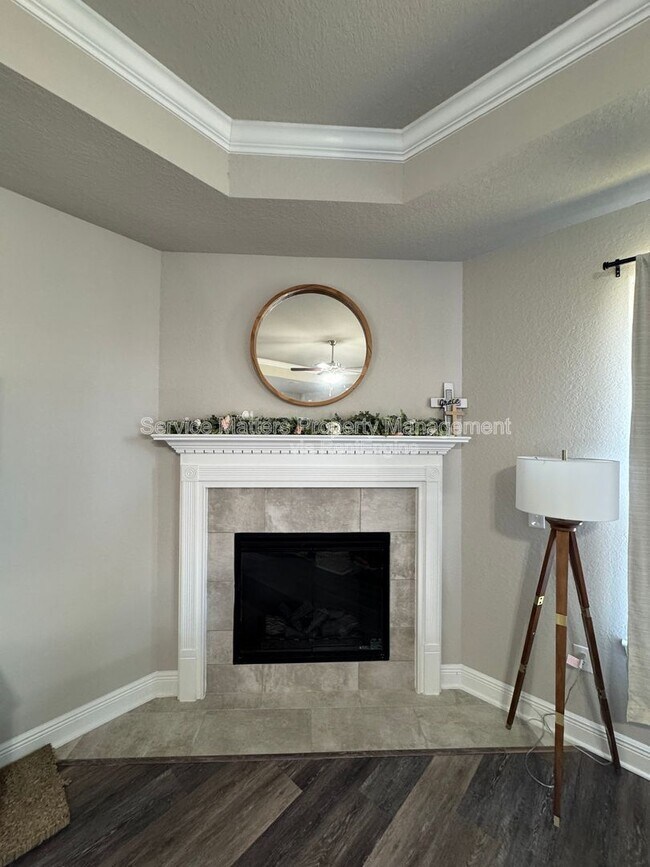 Building Photo - 5337 Parkside Dr