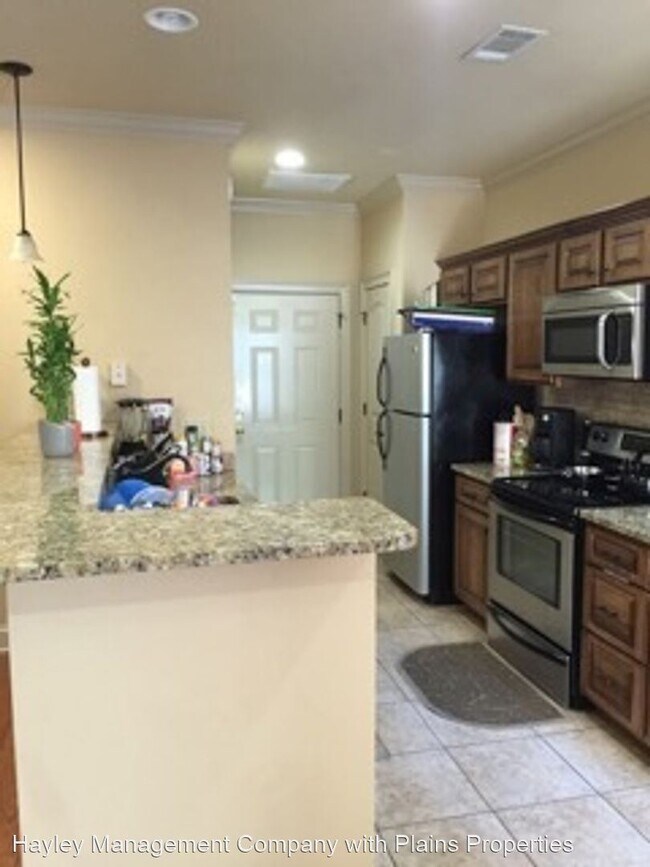 Building Photo - 3 br, 3.5 bath House - 1082 Runningvine Lane