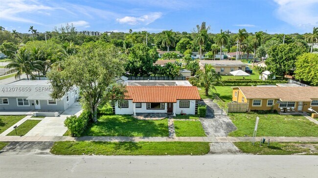 Building Photo - 2422 NW 175th Terrace