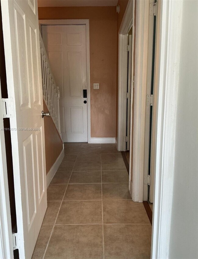 Building Photo - 236 Moorings Dr