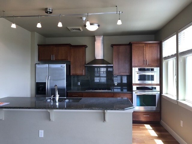 Building Photo - Incredible 5th Floor Condo ~ City Side Lofts
