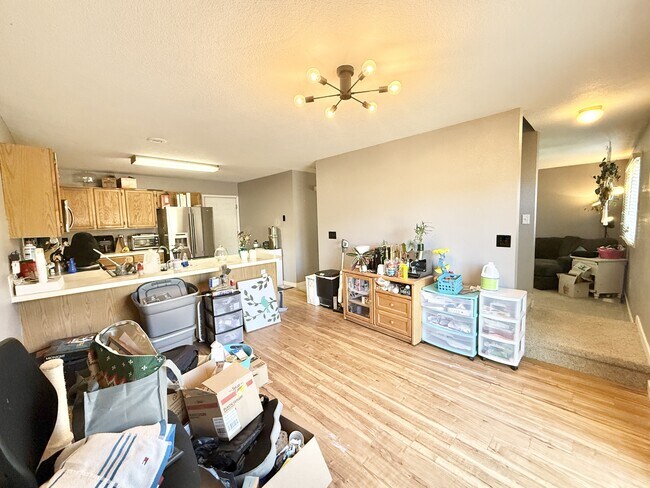 Building Photo - 2740 Susan Dr
