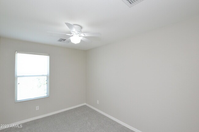 Building Photo - 971 S Brewer Dr