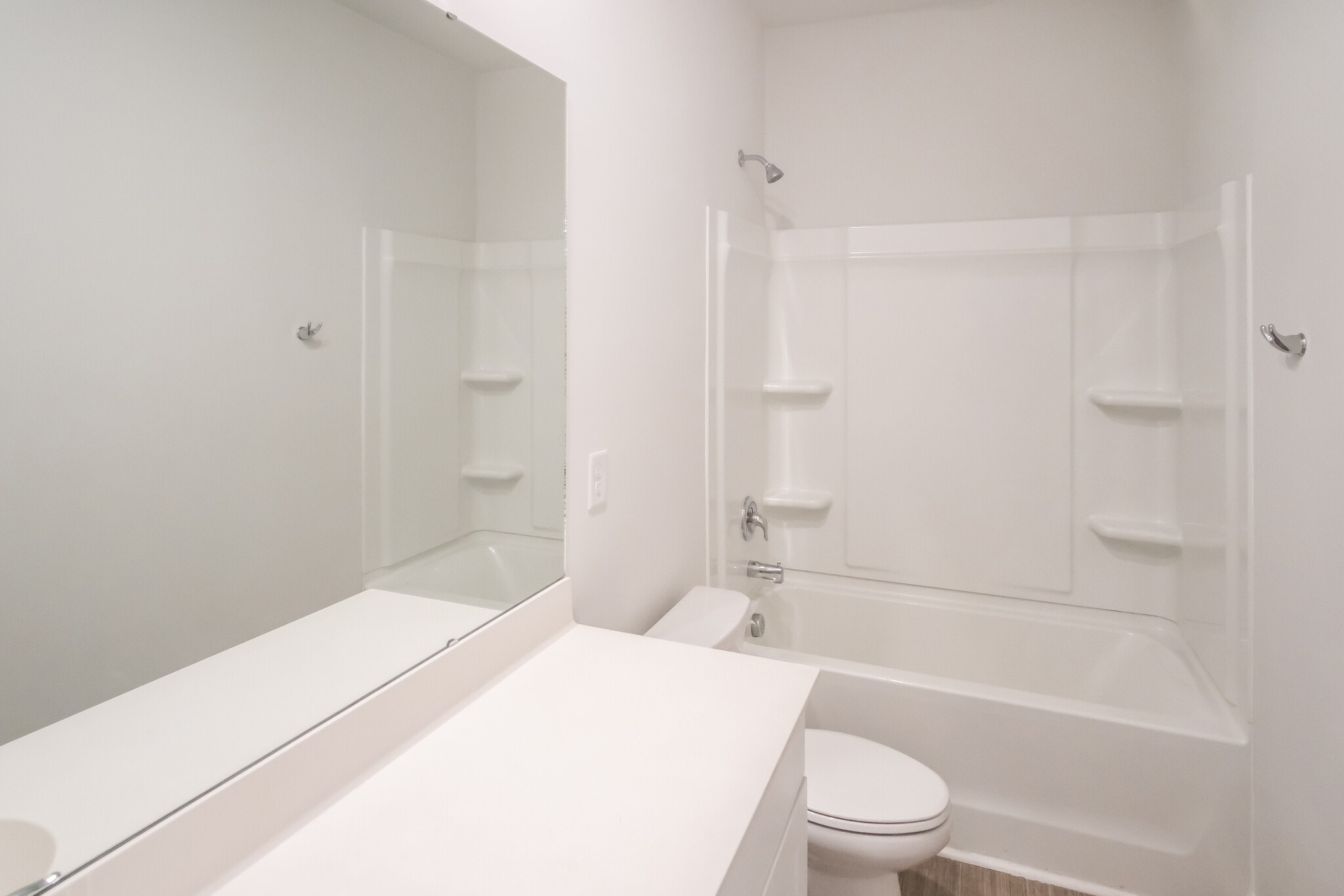 Building Photo - 212 Craigflower Ct