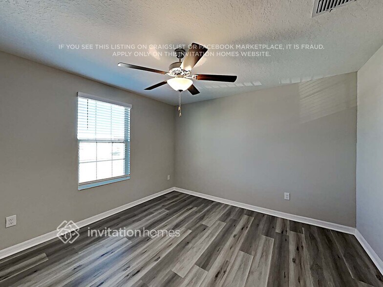 Building Photo - 13648 Wild Ginger St