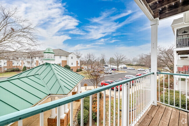 Building Photo - Meadows at Salem Run