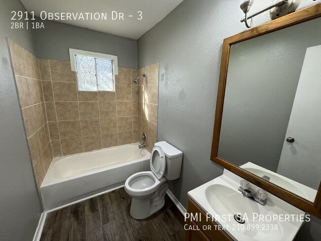 Building Photo - 2911 Observation Dr