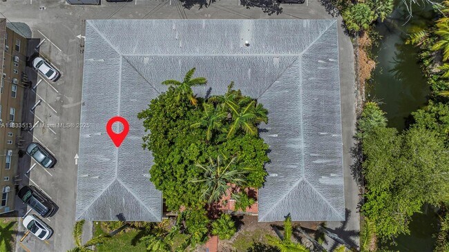 Building Photo - 6330 SW 79th St