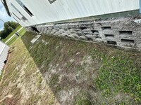 Building Photo - 8401 Breeze Hill Dr