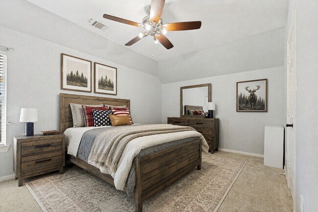 Building Photo - 6011 Shady Alcove Ct