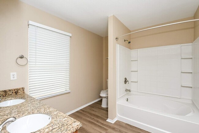 Building Photo - 7160 Little Mohican Dr