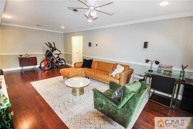 Building Photo - 1611 Raspberry Ct