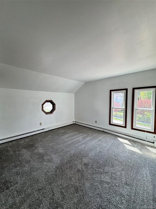 Building Photo - 20 W Academy St