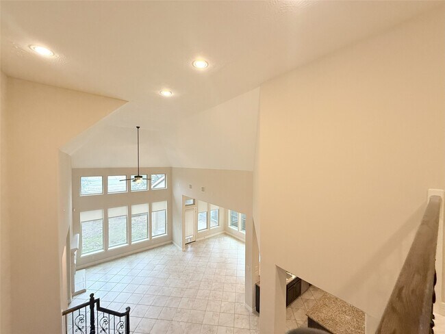 Building Photo - 27623 Dalton Bluff Ct