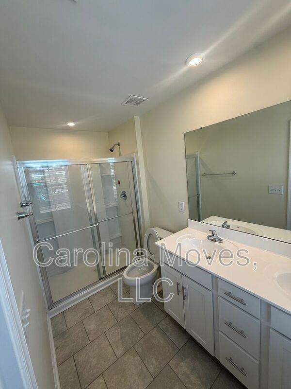 Building Photo - 328 Timberwild Dr