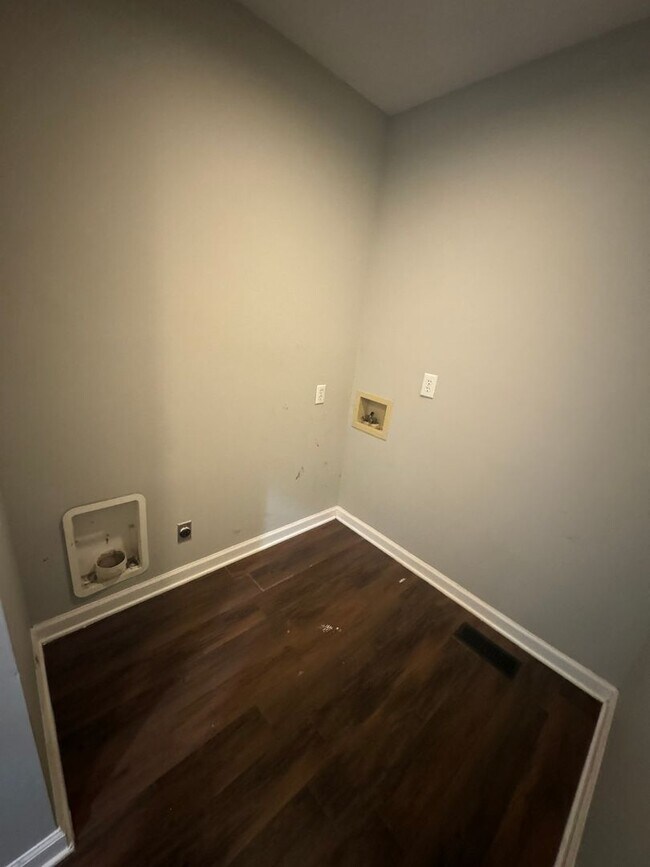 Building Photo - Wonderful Bogart Home in Pleasant Pines!