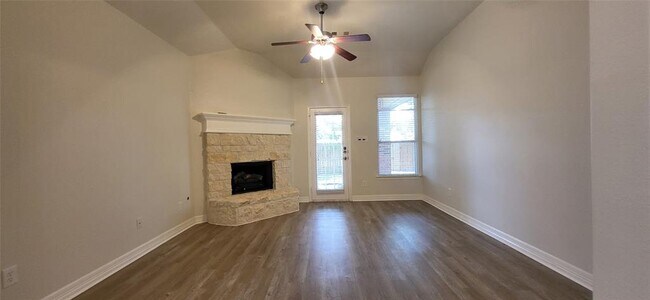 Building Photo - 7307 Durango Creek Dr