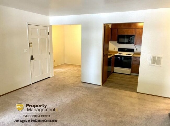 Building Photo - 1171 Honey Trail