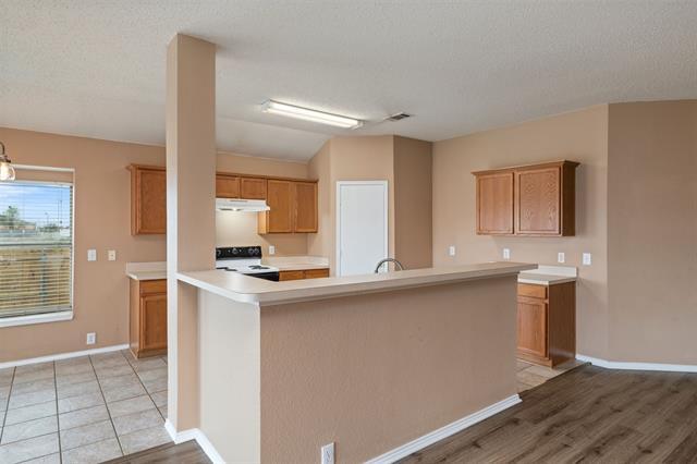 Building Photo - 206 Lakehurst Dr