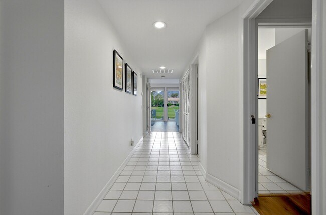 Building Photo - 55359 Winged Foot
