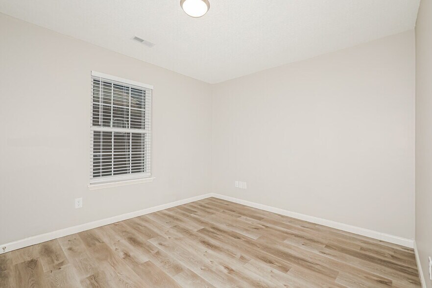 Building Photo - 6404 Amarillo Way