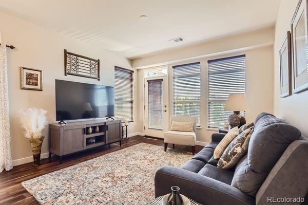 Building Photo - 10176 Park Meadows Dr