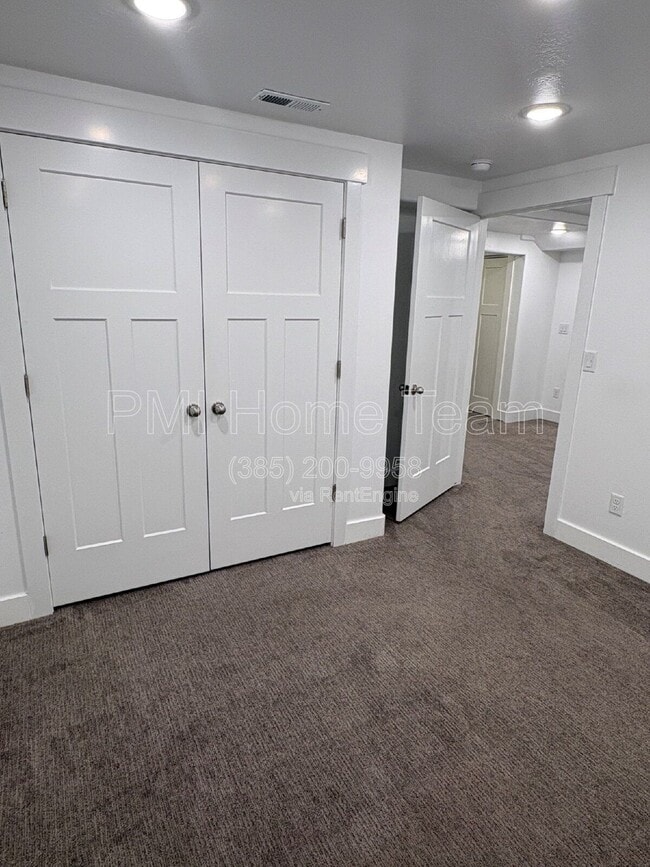 Building Photo - 651 W 1900 S