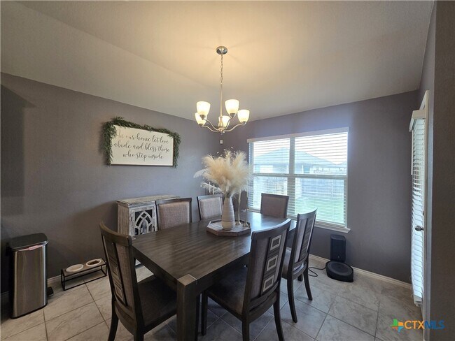 Building Photo - 3061 Wigeon Wy