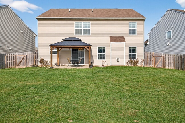 Building Photo - 1961 Creek Bank Dr