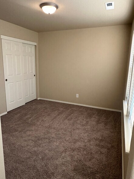 Front Bedroom - 20878 Nova Loop