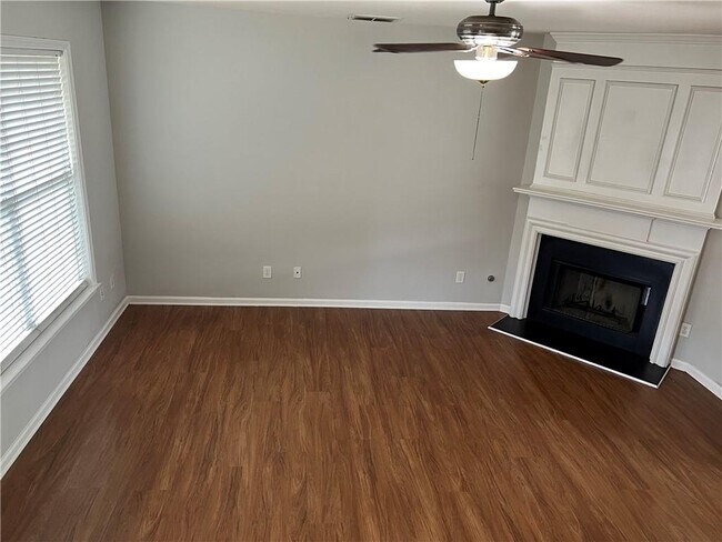 Building Photo - 1023 Annazanes Ct