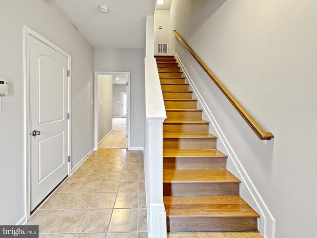 Building Photo - 12745 Longford Glen Dr