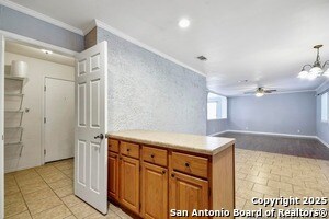 Building Photo - 1123 Cougar Country