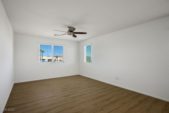 Building Photo - 9660 Pictou Ct