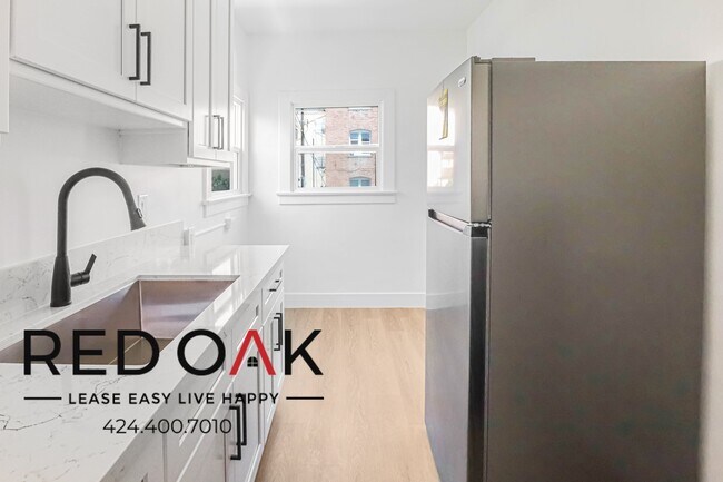 Building Photo - 2919 W 8th St