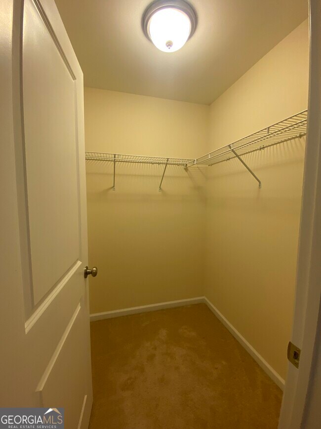 Building Photo - 116 Winslow Cir