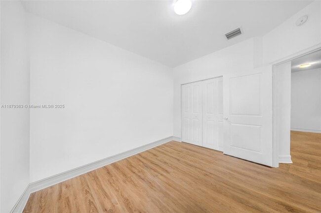 Building Photo - 2900 Hidden Harbour Ct