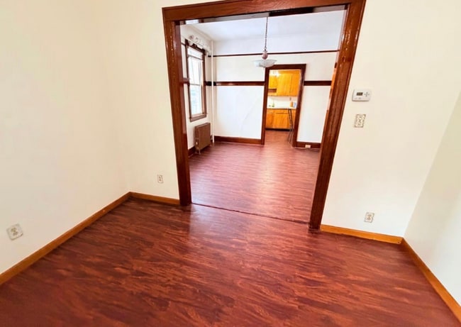 Building Photo - 53-74 72nd Pl