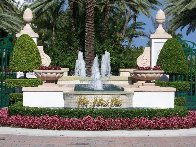 Building Photo - 3801 NE 207th St