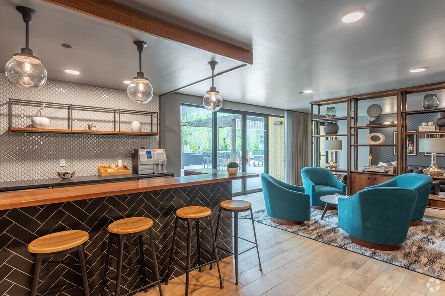 Club Room - The Residences at The Sutton