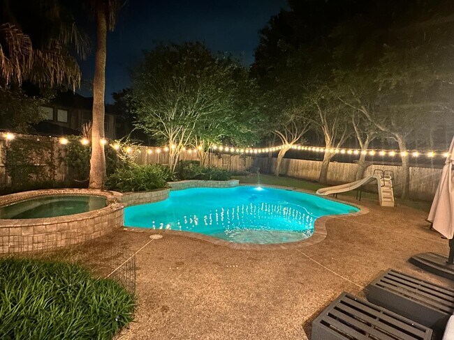 Building Photo - 22406 Kendall Shay Ct