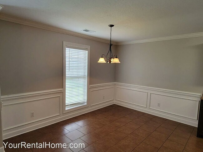 Building Photo - 82 Grove Hill Ln