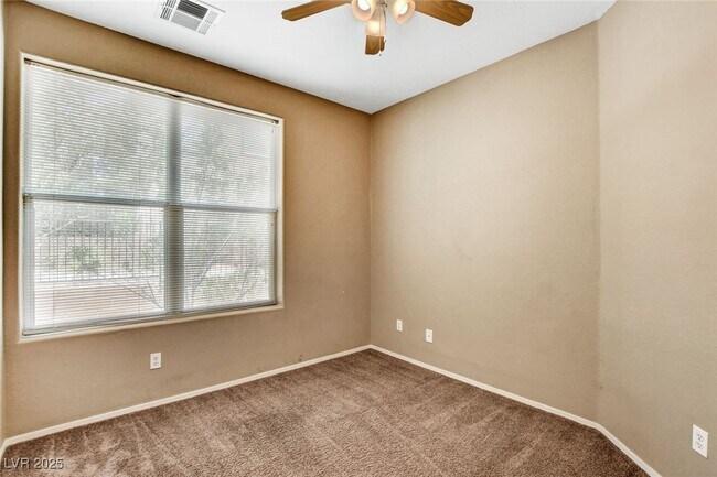 Building Photo - 8792 Parsons Ridge Ave