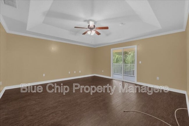 Building Photo - 5864 Lake Melrose Dr