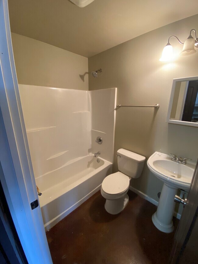 Bathroom - 8145 W Northshore Dr