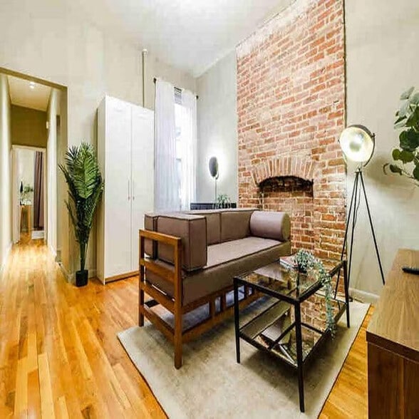 Primary Photo - 104 W 83rd St